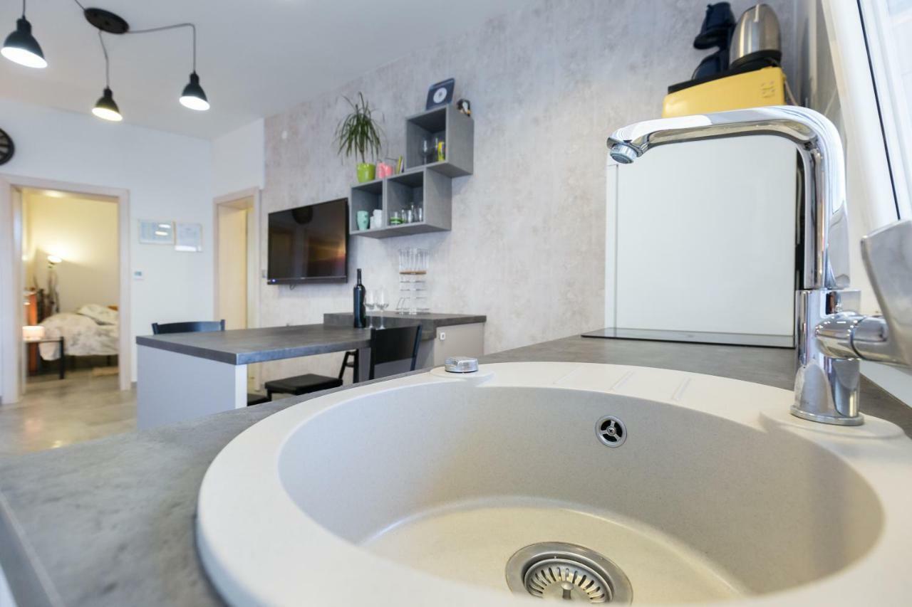 Apartments Karla & Marija Petrcane Ngoại thất bức ảnh